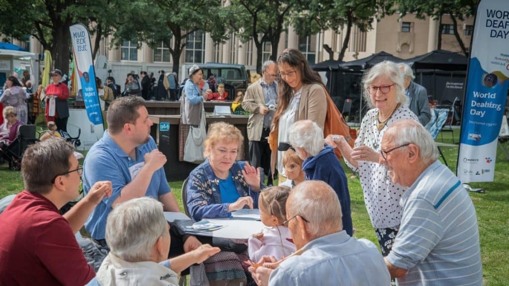 Journée Mondiale des sourds, 30 septembre (1/1)