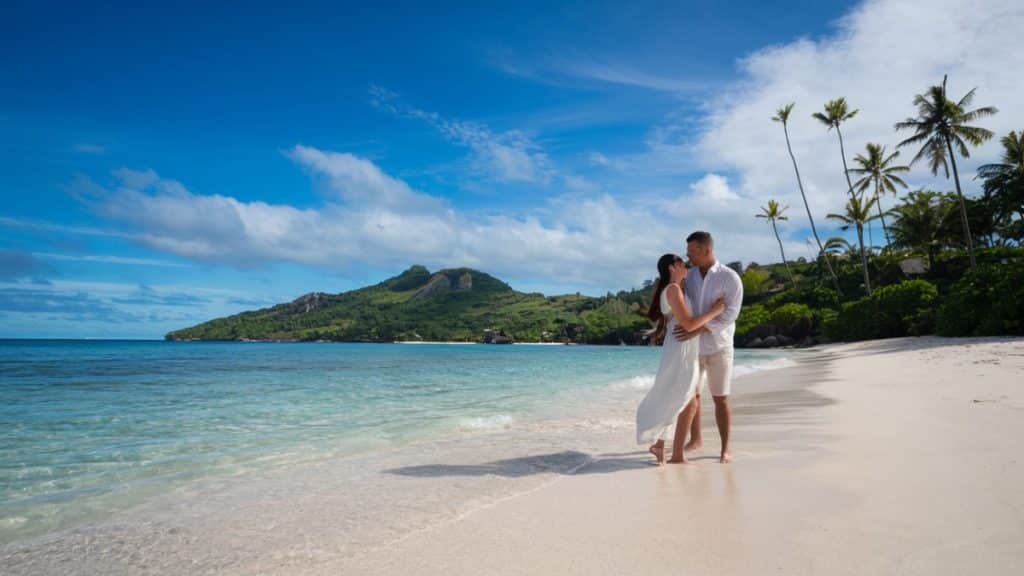 Les plus belles plages des Seychelles pour un voyage de noces romantique